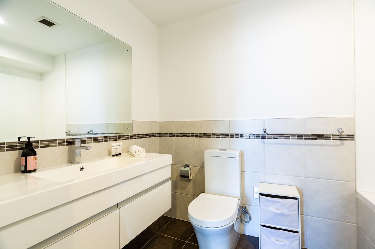 Beautiful Central Home With Balcony Auckland City المظهر الخارجي الصورة